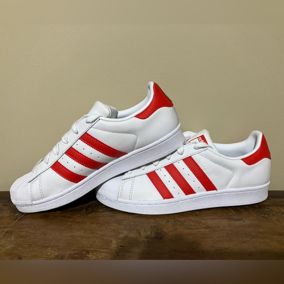 Adidas x Hattie Stewart Superstar White Red Shell Toe Leather - Picture 6 of 10